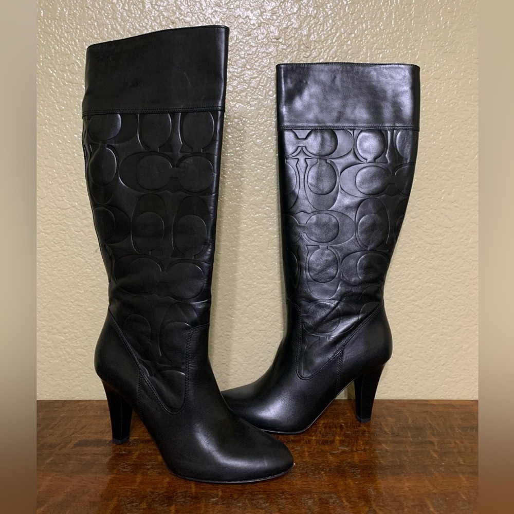 COACH Size 9B Millie Black Logo Embossed Leather Heeled Boots